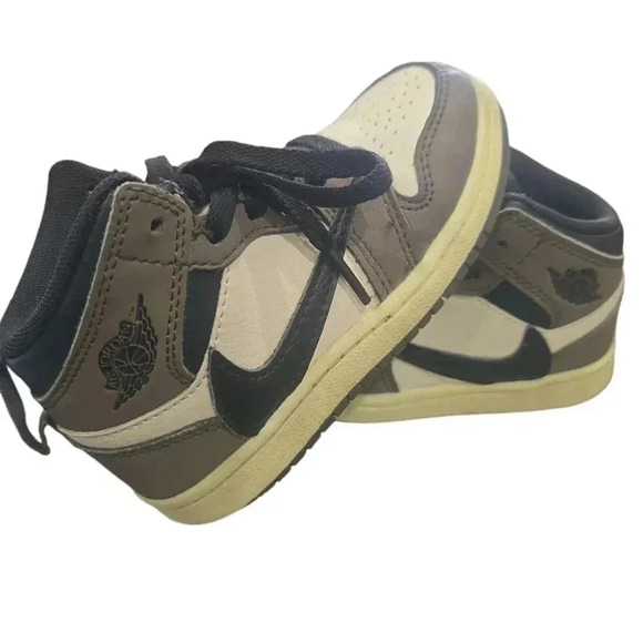 Toddler Travis scott sneakers - Picture 4 of 5